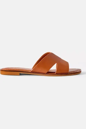 mint&berry Leather Flat Sandals