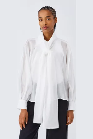 AND/OR Cassie Pussybow Blouse