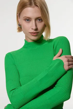 Karen Millen Stitch Detail Scallop Hem Knitted Top