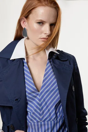Karen Millen Contrast Cuff And Collar Tailored Stripe Shirt