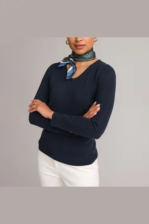 ANNE WEYBURN Fine Soft Knit Jumper with V-Neck