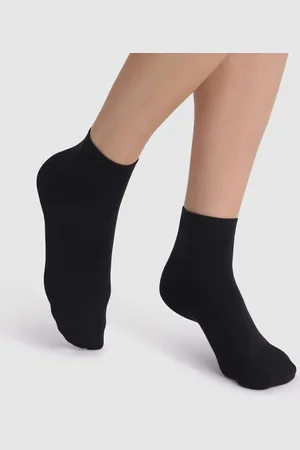 Dim Pack of 2 Pairs of Skin Soft Ankle Socks