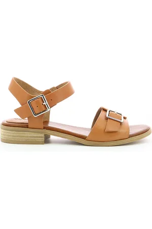 Kickers Bucidi Leather Sandals