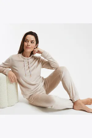 ANNE WEYBURN Velour Pyjamas