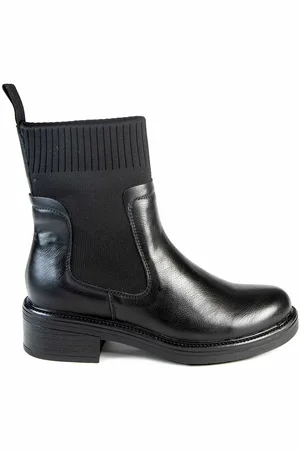 Chattawak Hola Sock Ankle Boots