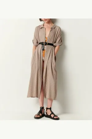 Sessun Tisao Belt with Circular Metal Buckle