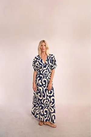 Molly Bracken Printed Maxi Dress with Short Sleeves