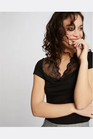 Morgan Lace V-Neck T-Shirt