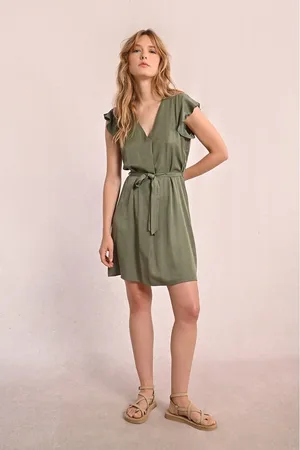 Molly Bracken Belted Short-Sleeve Mini Dress