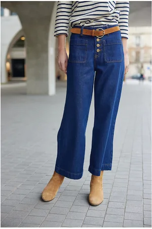 La Petite Etoile Atlanta Bootcut Jeans in Mid Rise