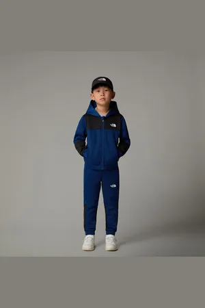 The North Face Sweatshirt and Joggers Outfit