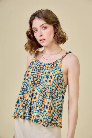See u soon Floral Print Tank Top with Round Neck and Shoestring Straps
