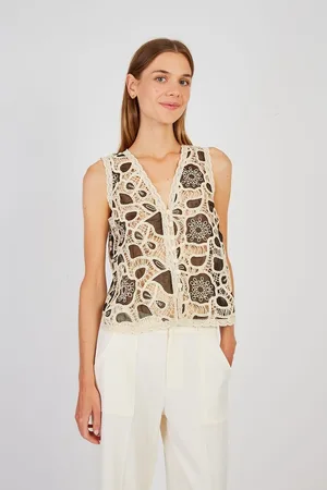 Derhy Beaulieu Lace Top