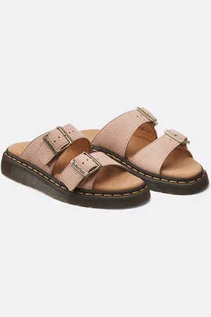 Dr. Martens Josef Powder Sliders in Milled Nubuck