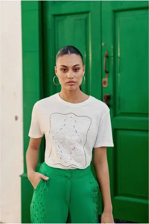 La Petite Etoile Crew Neck T-Shirt with Embroidery, THESSA