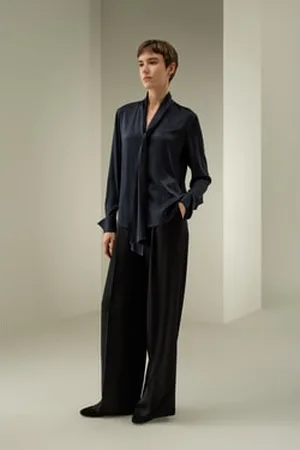 Lilysilk Ladies Silk Blouses Mulberry Silk Luxurious Stretch Jacquard Satin Sik Luxurious United Kingdom M