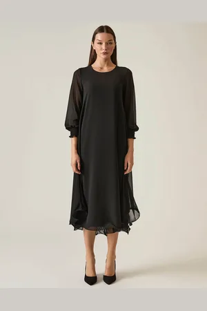 James Lakeland Women