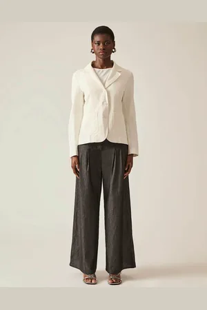 James Lakeland Women