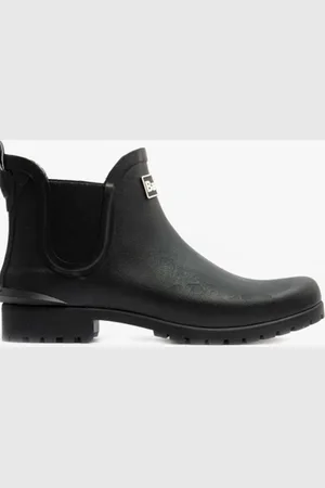 Barbour Women