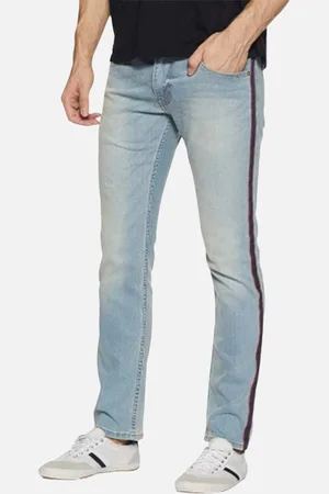 Levi