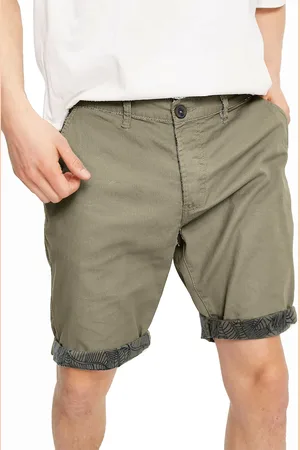 Threadbare Men