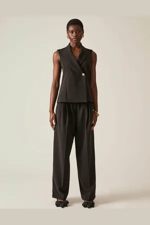 James Lakeland Women