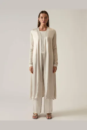 James Lakeland Women