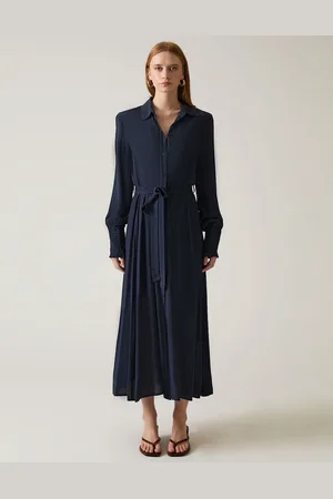 James Lakeland Women