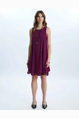 James Lakeland Women
