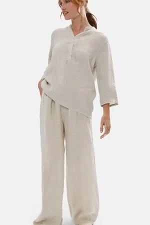 James Lakeland Women