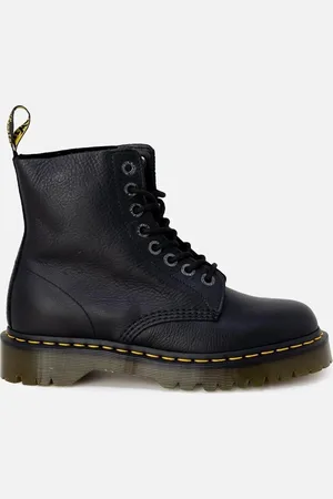 Dr. Martens Women