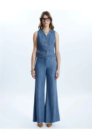 James Lakeland Women