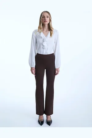 James Lakeland Women
