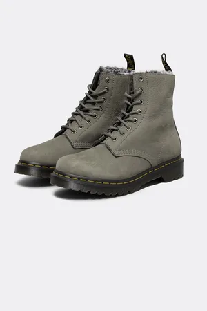 Dr. Martens Women