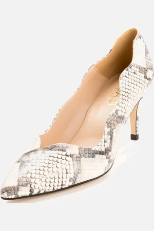 Elia B Women
