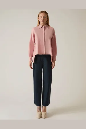 James Lakeland Women