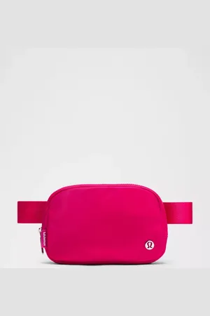 Lululemon Everywhere Belt Bag 1L