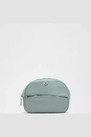 Lululemon City Essentials Pouch Bag Mini 2L