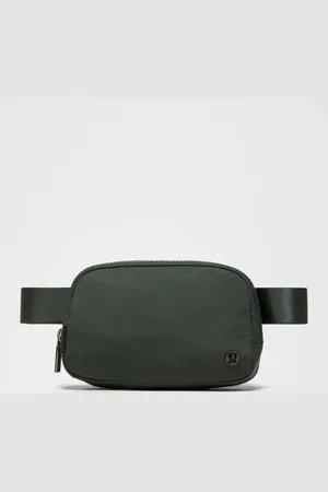 Lululemon Everywhere Belt Bag with Long Strap 1L