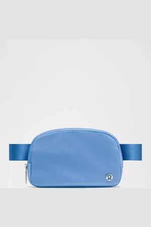 Lululemon Everywhere Belt Bag 1L