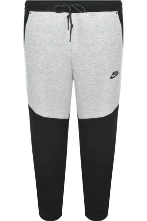Nike Slim Fit Tech Fleece Joggers