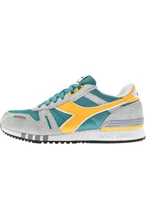 Diadora Titan Trainers