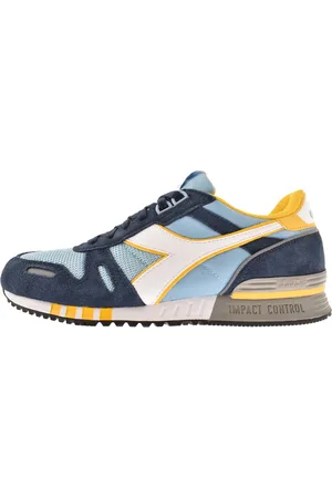 Diadora Titan Trainers