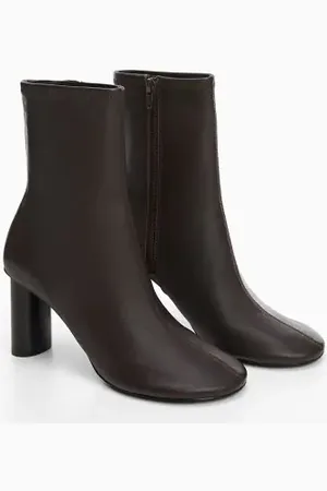 Leather ankle boots with block heel - Woman