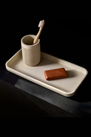 MANGO Resin bathroom tray