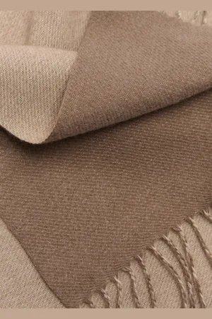 MANGO Two-tone fringed scarf