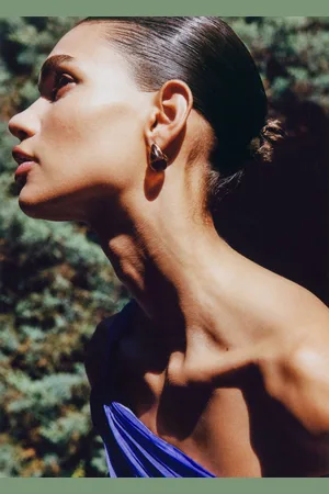MANGO Resin drop earrings