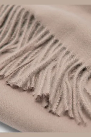 MANGO Fringed edge scarf