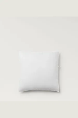 MANGO Microfibre cushion filling 40x40cm