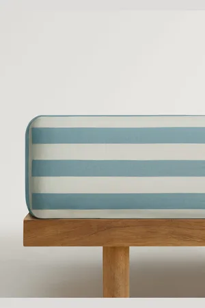 MANGO Cotton percale thick-striped bottom sheet for cot